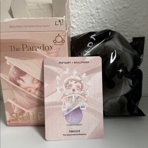 The Paradox skullpanda new box confirmed the asymmetrical balance bag unopened